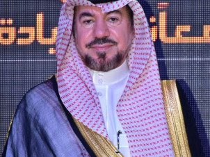 السيهاتي رئيسا فخريا...