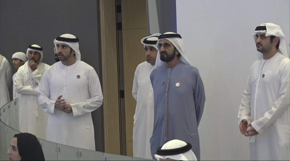 أول مركبة فضائية عربية على سطح القمر " المستكشف راشد"